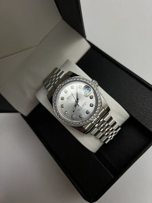 Customer testimonial avatar 5